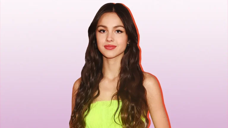 How Tall Is Olivia Rodrigo? Her Height Revealed